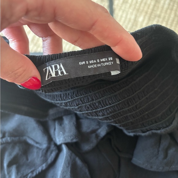 Zara Black Ruffled Mini Skirt Smocked WMNS SMALL - Picture 3 of 5